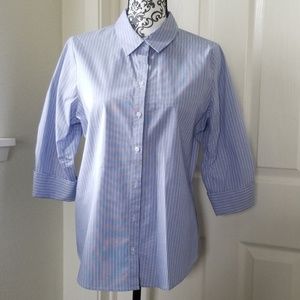 Pin stripped 3/4 sleeve top